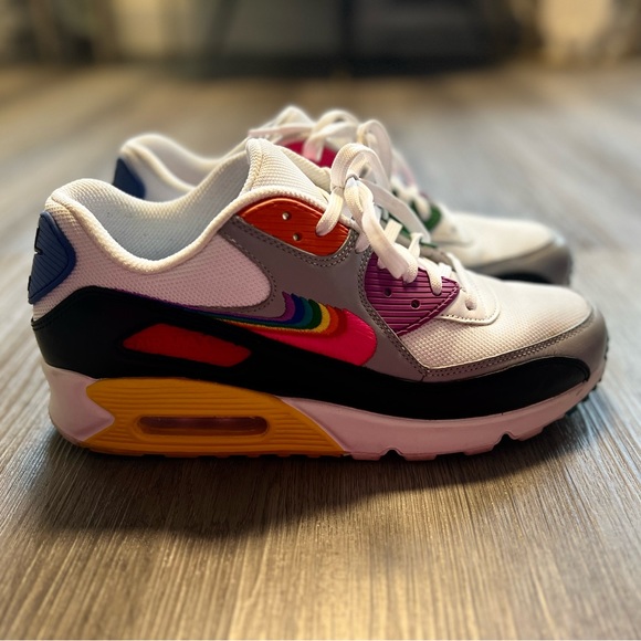 nike pride air max 90